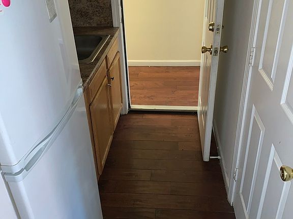 2nd image of 55 Highland Ave Rm 2A