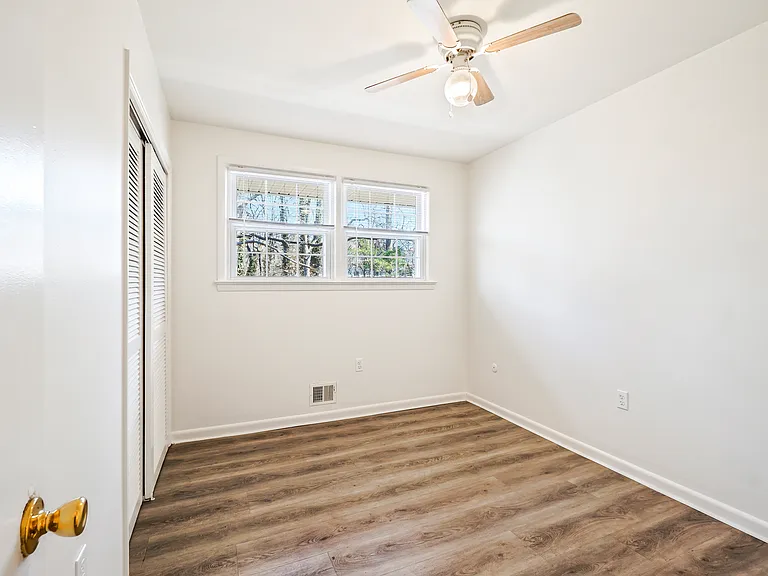 3523 Duke St — Photo 13