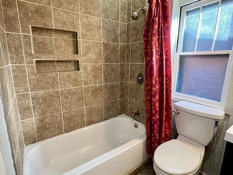 6114 Columbia Ave — Photo 28