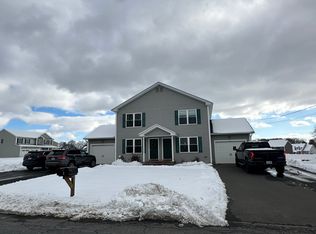 111 Rowley St, Agawam, MA 01001