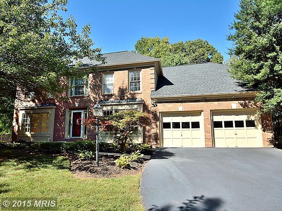 2nd image of 730 Old Hunt Way