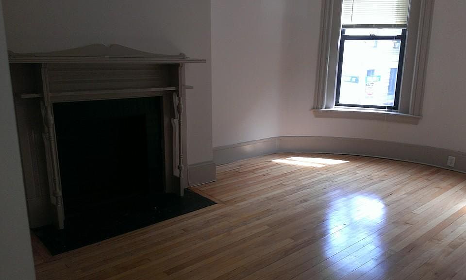 2nd image of 72 Westland Ave #504
