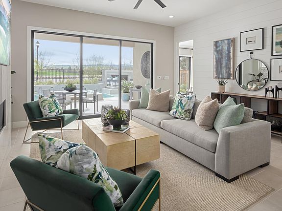 2nd image of 2850 Stampede Ln