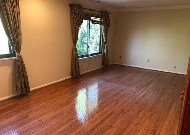 9944 Great Oaks Way — Photo 8