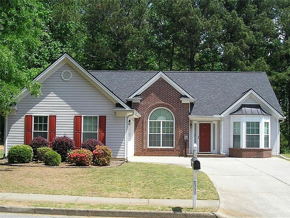 1st image of 2313 Carlton Chase Rd