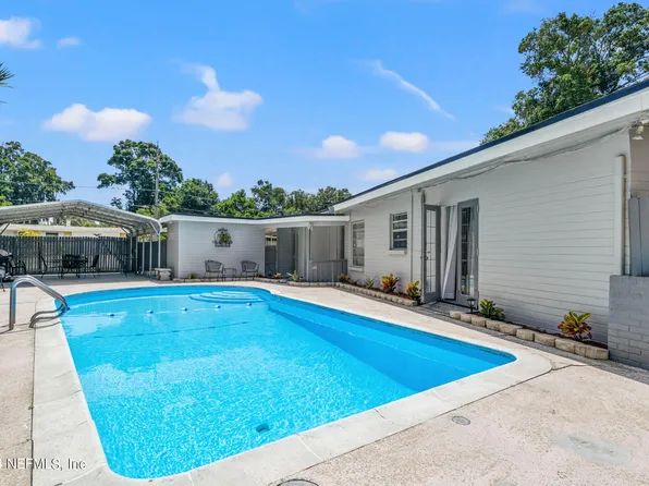 904 TOWNSEND Boulevard, Jacksonville, FL 32211