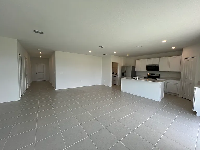3478 Howell Dr — Photo 5