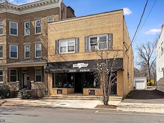 3rd image of 95 Main St #1 & 2