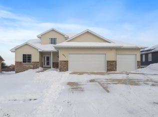 3011 Apollo St, Cedar Falls, IA 50613