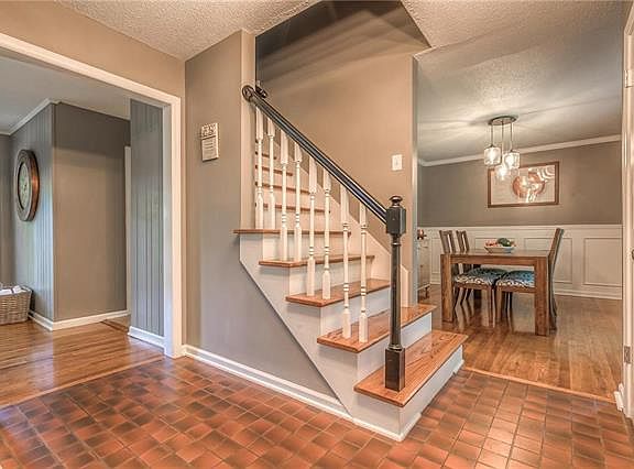 4th image of 10073 Bluejacket Dr