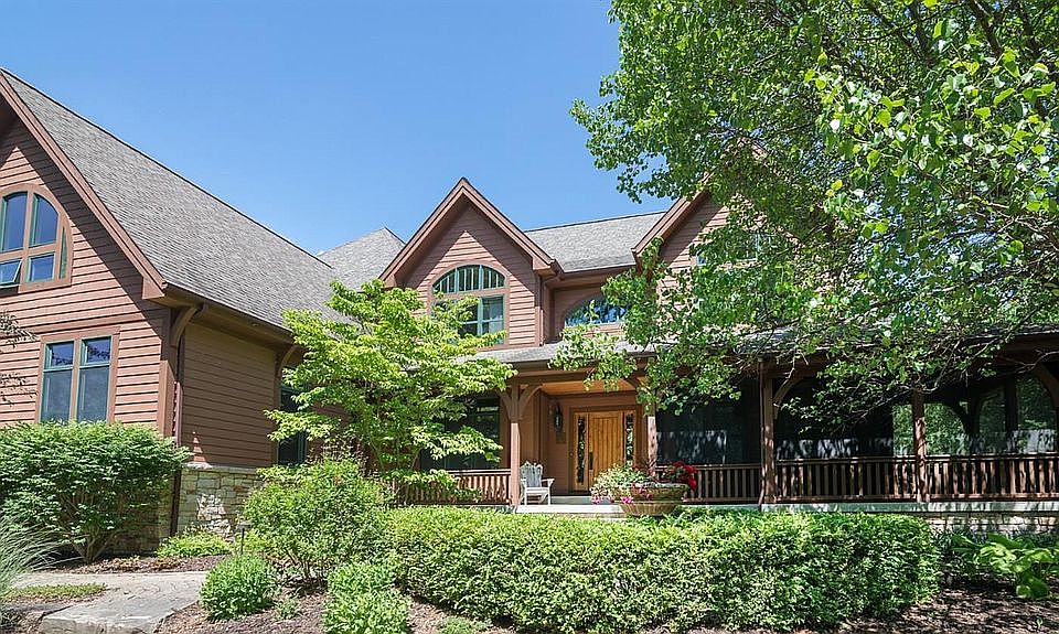1st image of 3905 Preserve Dr