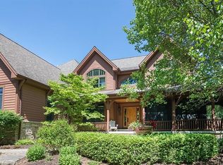 3905 Preserve Dr, Dexter, MI 48130