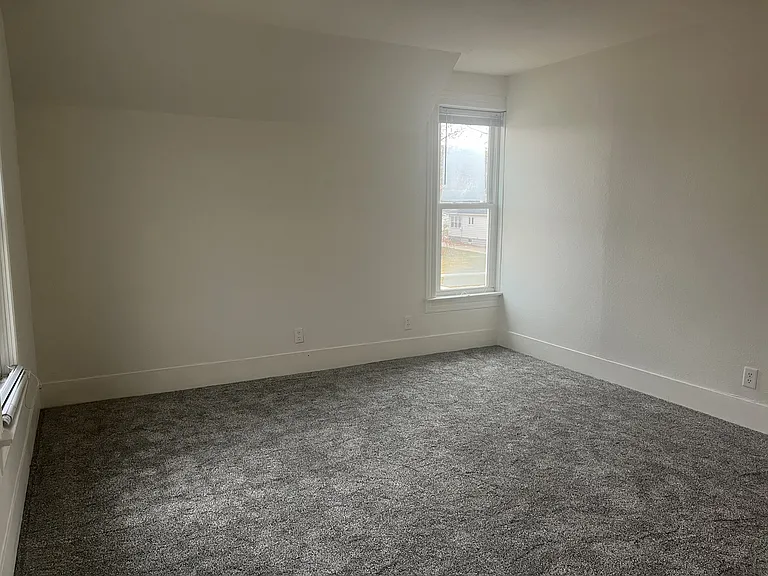 1417 Birch St — Photo 12
