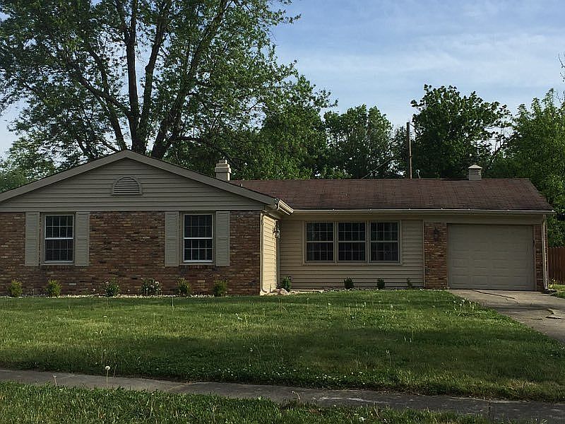 1st image of 3105 N Richmond Dr