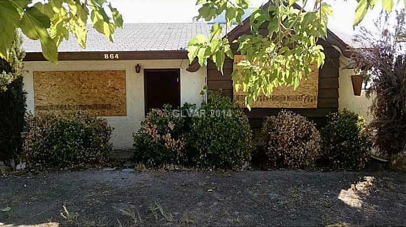 1st image of 864 28th Street Cir
