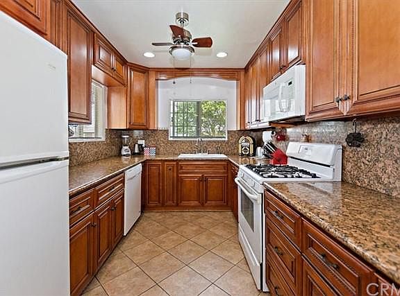 5th image of 4038 N Lang Ave