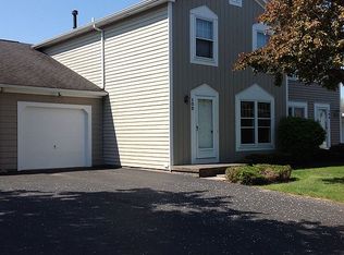 105 Nadine Dr, Webster, NY 14580