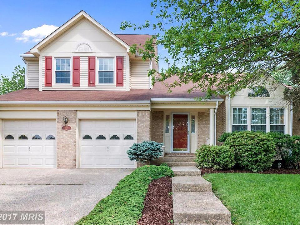 1st image of 804 Spring Knoll Dr