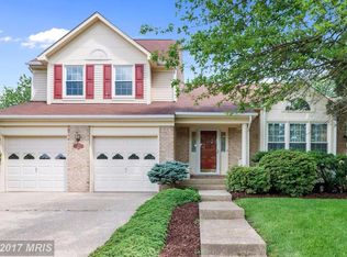 804 Spring Knoll Dr, Herndon, VA 20170