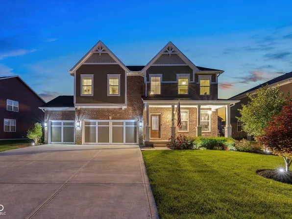 10628 Kensington Ln, Fortville, IN 46040