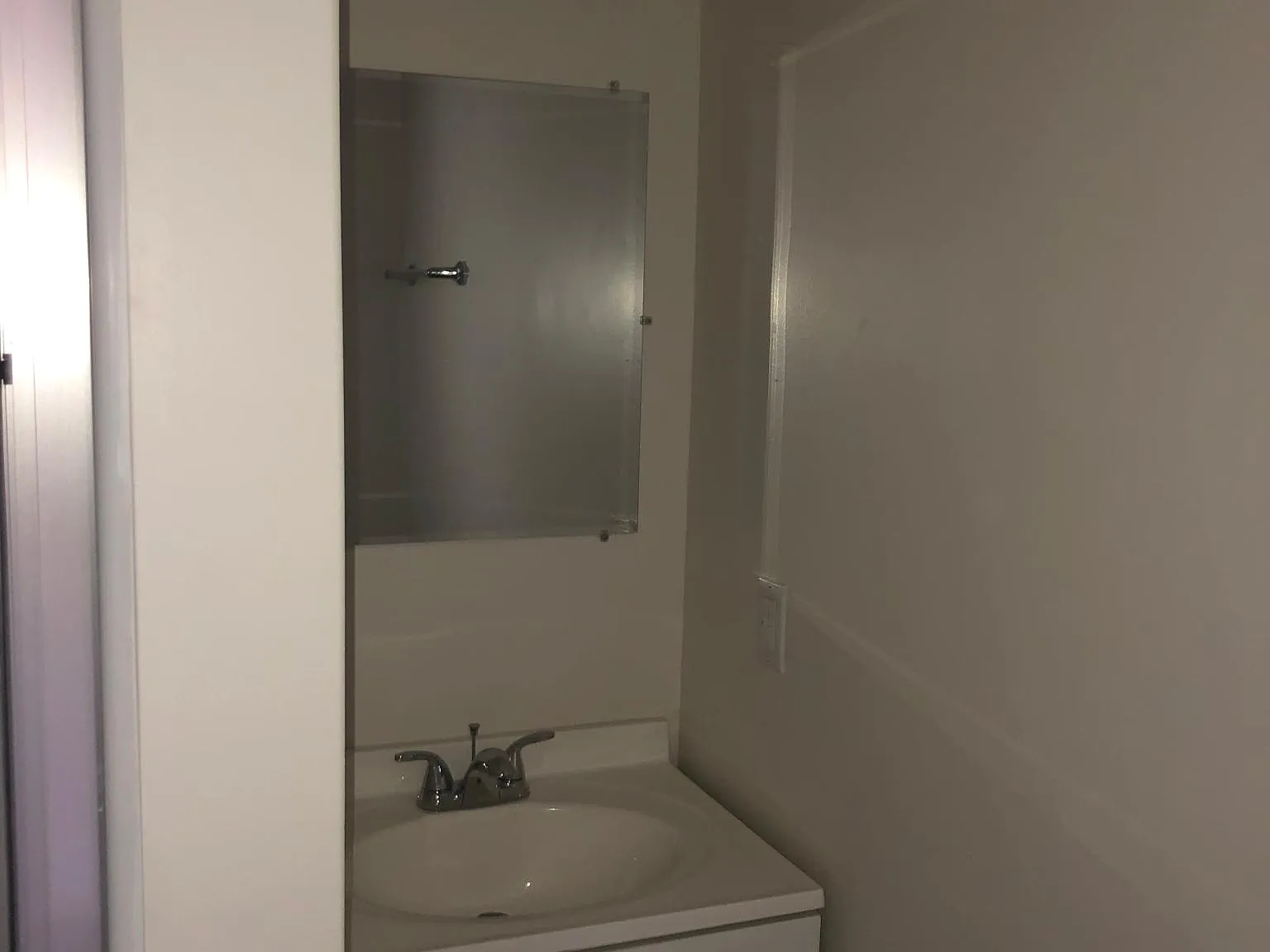1 bed, 600 sqft, $650 — Photo 1