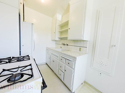 1st image of 166 Union Pl