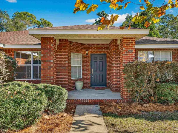 6050 Antelope St, Milton, FL 32570