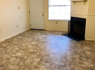 2235 Anne Marie Dr APT C, Baton Rouge, LA 70820