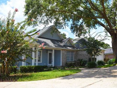 1784 Tillman Ln, Pensacola, FL, 32526