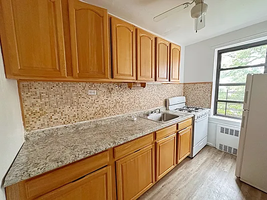 Rented by Brooklyn Property Group LLC | media 1