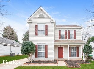 9100 Shenington Pl, Charlotte, NC 28216