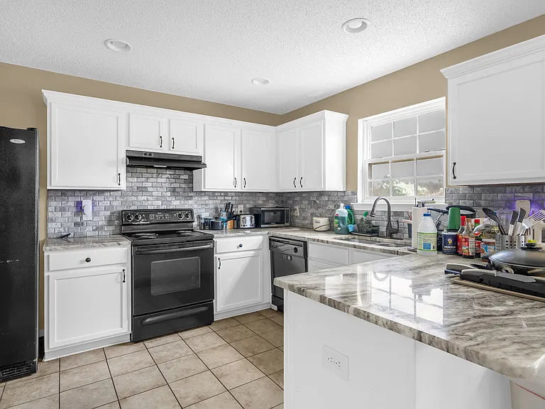 10510 Plantain Ct #6 — Photo 10