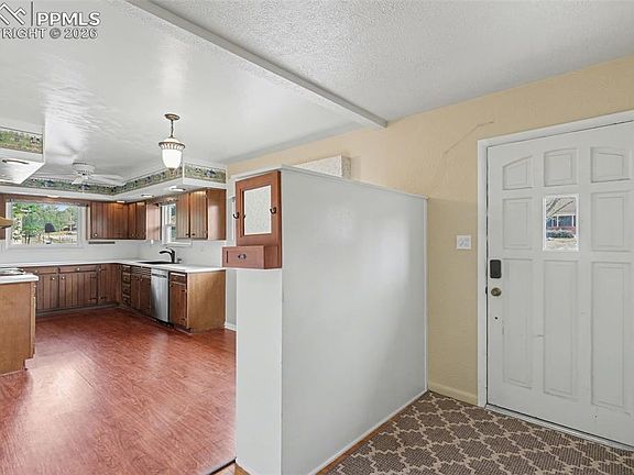 4th image of 710 N 30th St