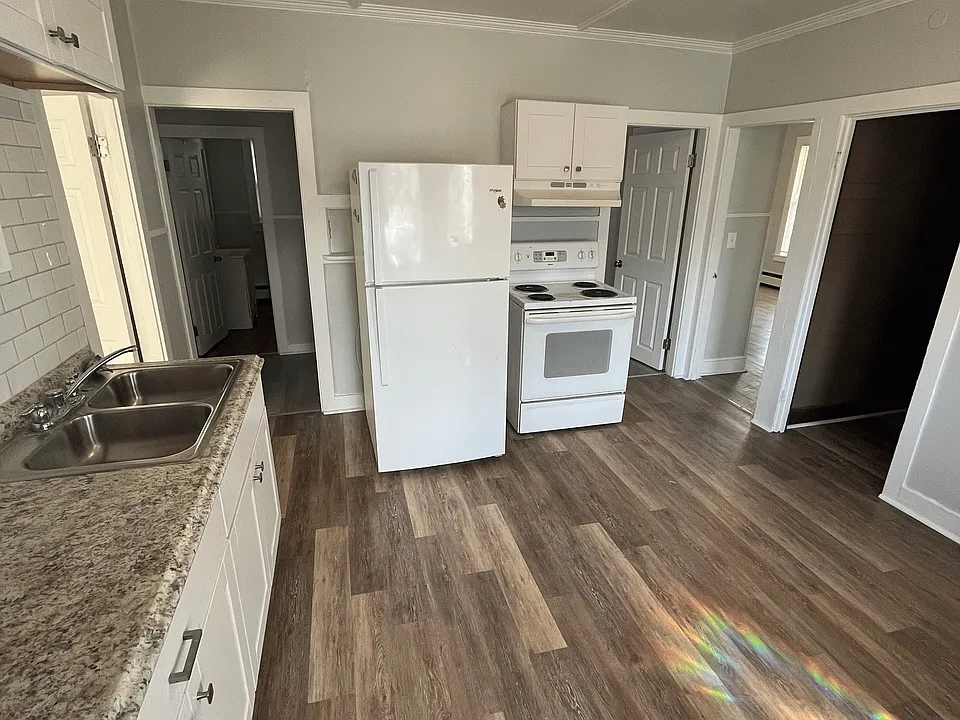 2 Gray Ave #1