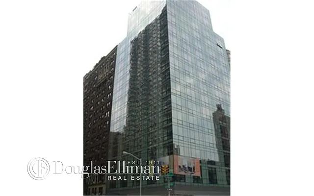 Rented by Douglas Elliman | media 19