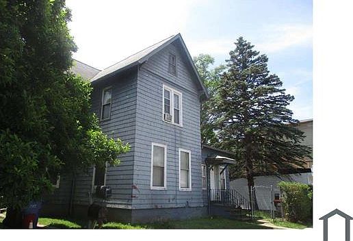 1st image of 288 Hanover St APT 2