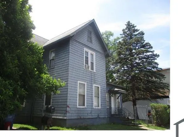 288 Hanover St APT 2, Meriden, CT 06451