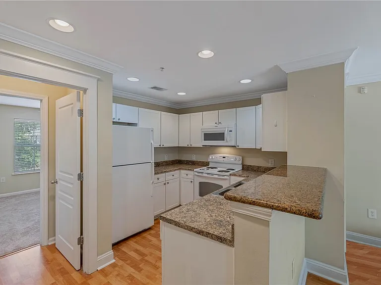 1725 Harvey Mitchell Pkwy S #1530 — Photo 7