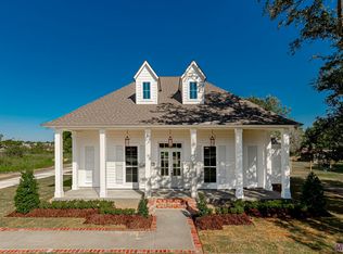 37202 Swamp Rd, Prairieville, LA 70769