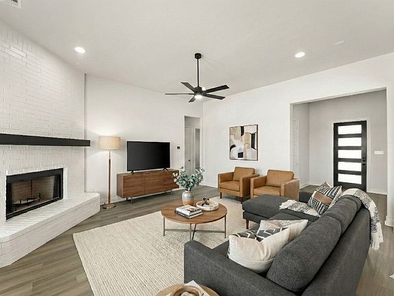 5th image of 6211 Cedar Elm Rd