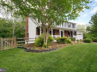 12616 Bayard Dr, Reston, VA 20191