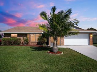 145 SE Lakehurst Dr, Pt Saint Lucie, FL 34953