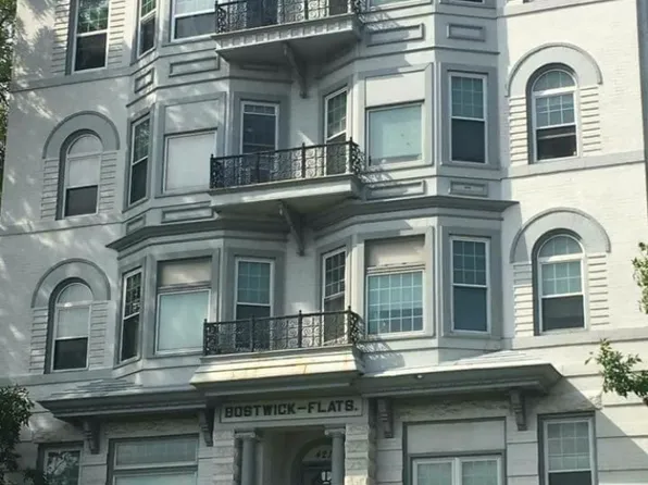 421 W 3rd St, Duluth, MN