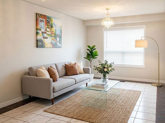 4th image of 2538 Raglan Ct