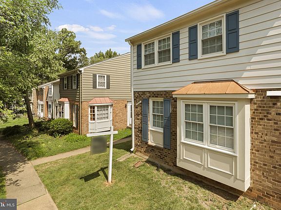 3rd image of 5019 McFarland Dr