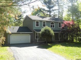 408 N Pole Rd, Melrose, NY 12121