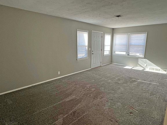 5th image of 4603 S 61st Ave