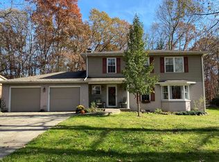 105 Partridge Ln, Beckley, WV 25801