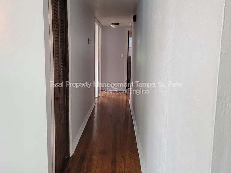 4311 S Thatcher Ave — Photo 21