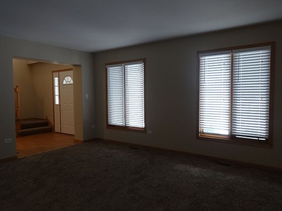 5th image of 19227 Thornham Ln